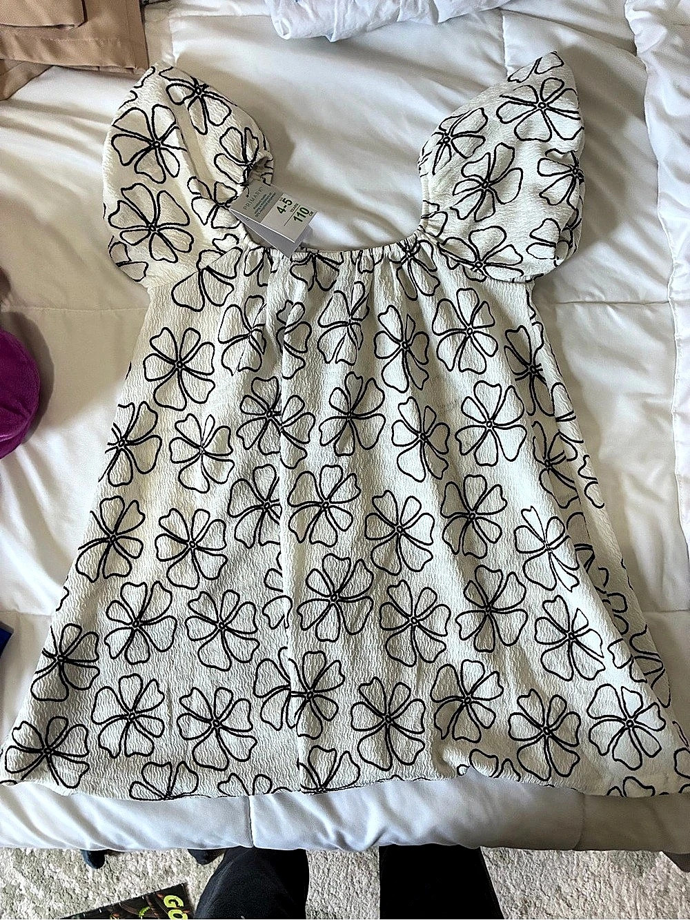 Primark toddler Floral Casual Dress in White & Black Like New